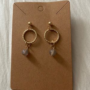 Tone Earring with mini round grey bead ball